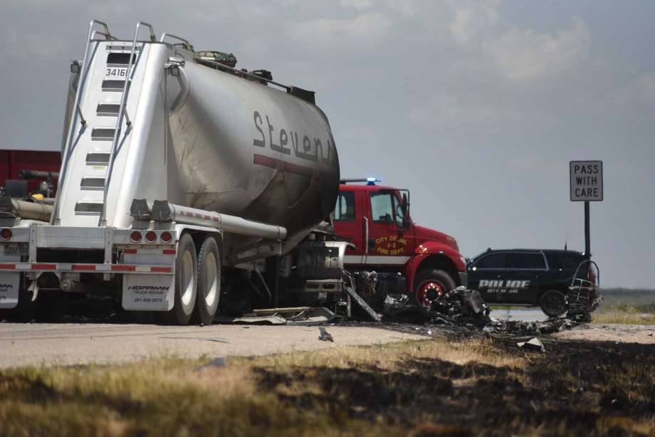 Injured? Hire an Oil Surge and Truck Accident Attorney